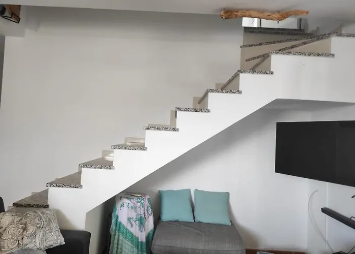 Apartment Laylas Art House *